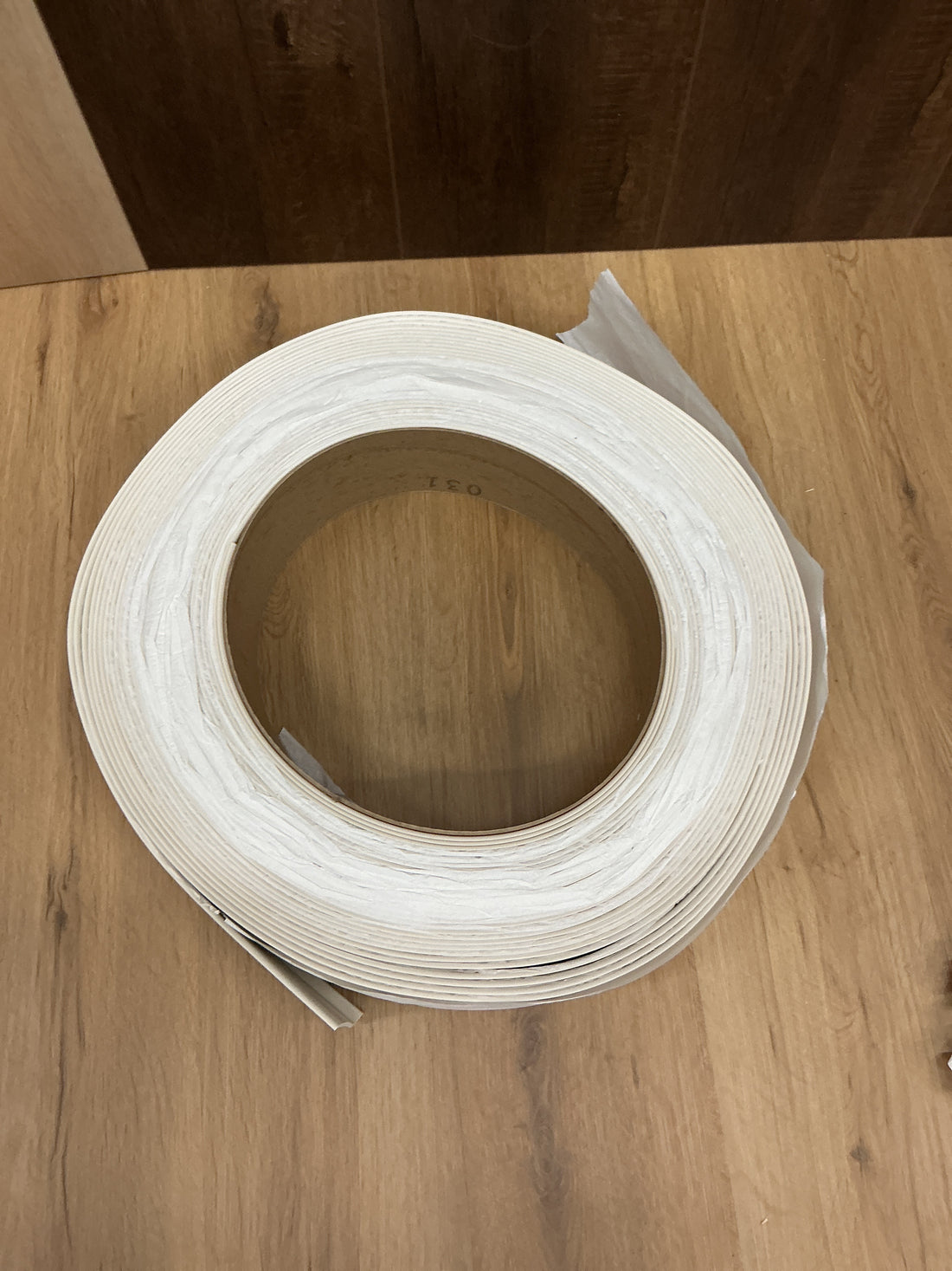 Johnsonite Traditional Vinyl #27 MIST Wallbase 4" x 120' - 1/8"