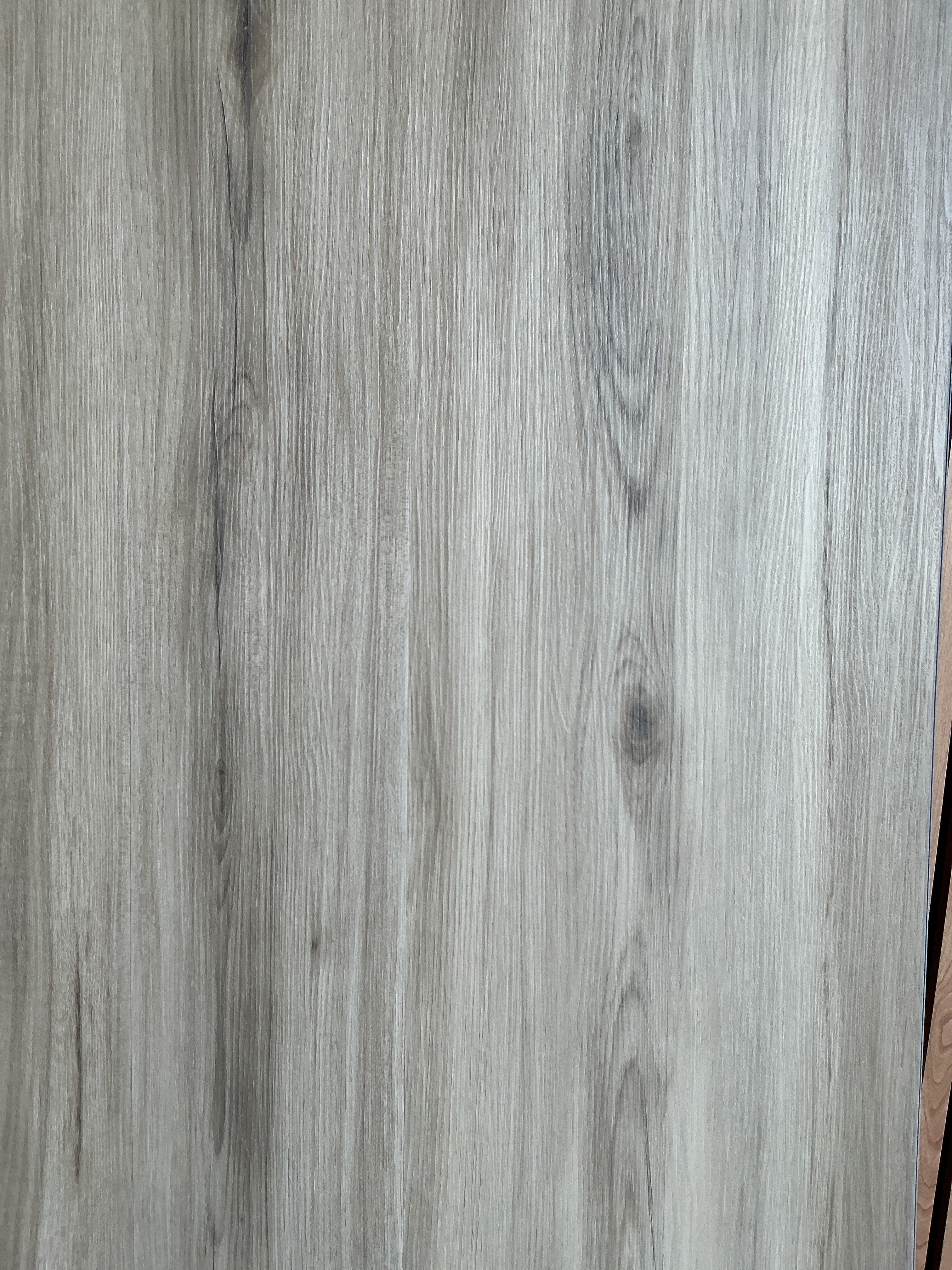 Noor Plank 5.5mm – 22 Mil – Unilin Click – Deep Emboss – UV Coating. Color: Peanut