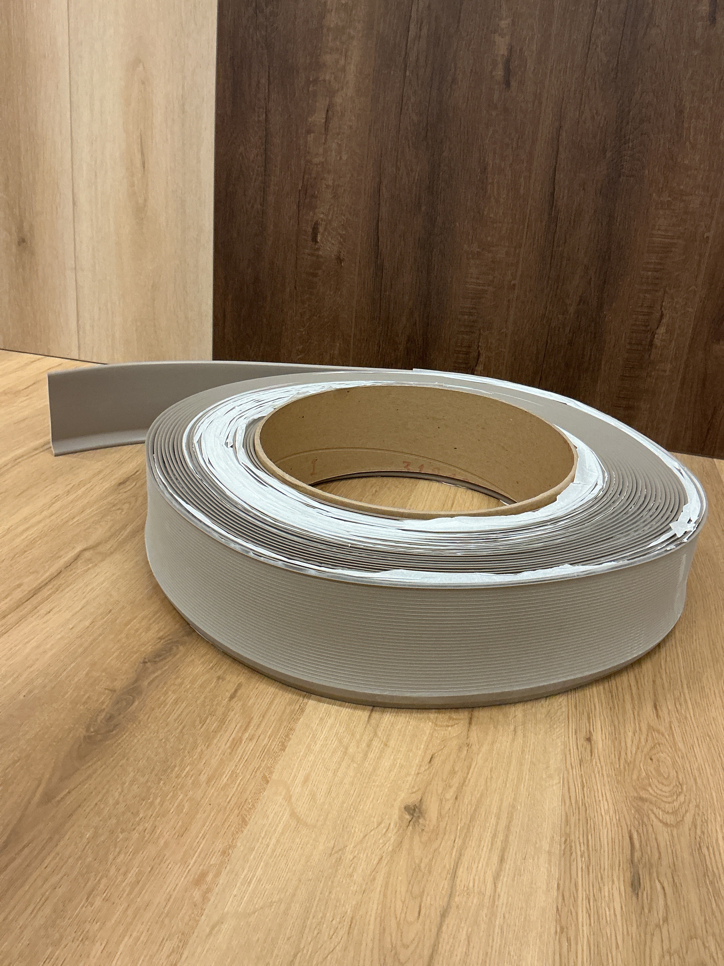 Johnsonite Traditional Vinyl #TA8 Welsh Castle Wallbase 4" x 120' - 1/8"