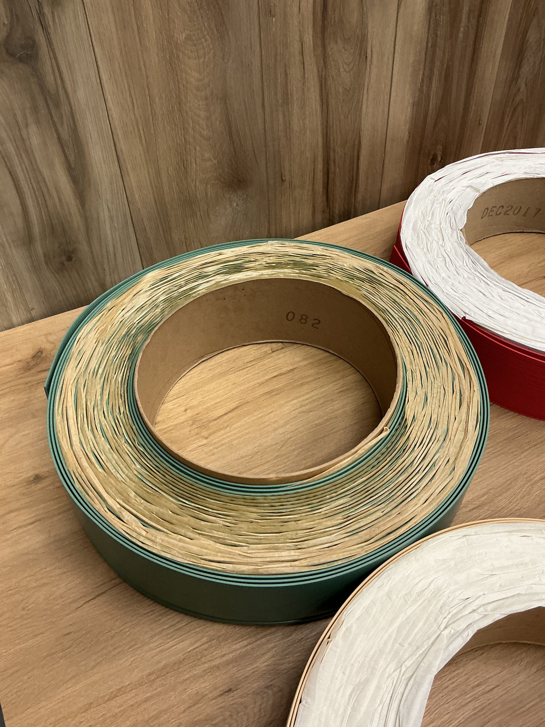 Johnsonite Rubber Perceptions Recess Toeless Wallbase 4-1/4" x 120’ x 3/8” MIXED COLORS