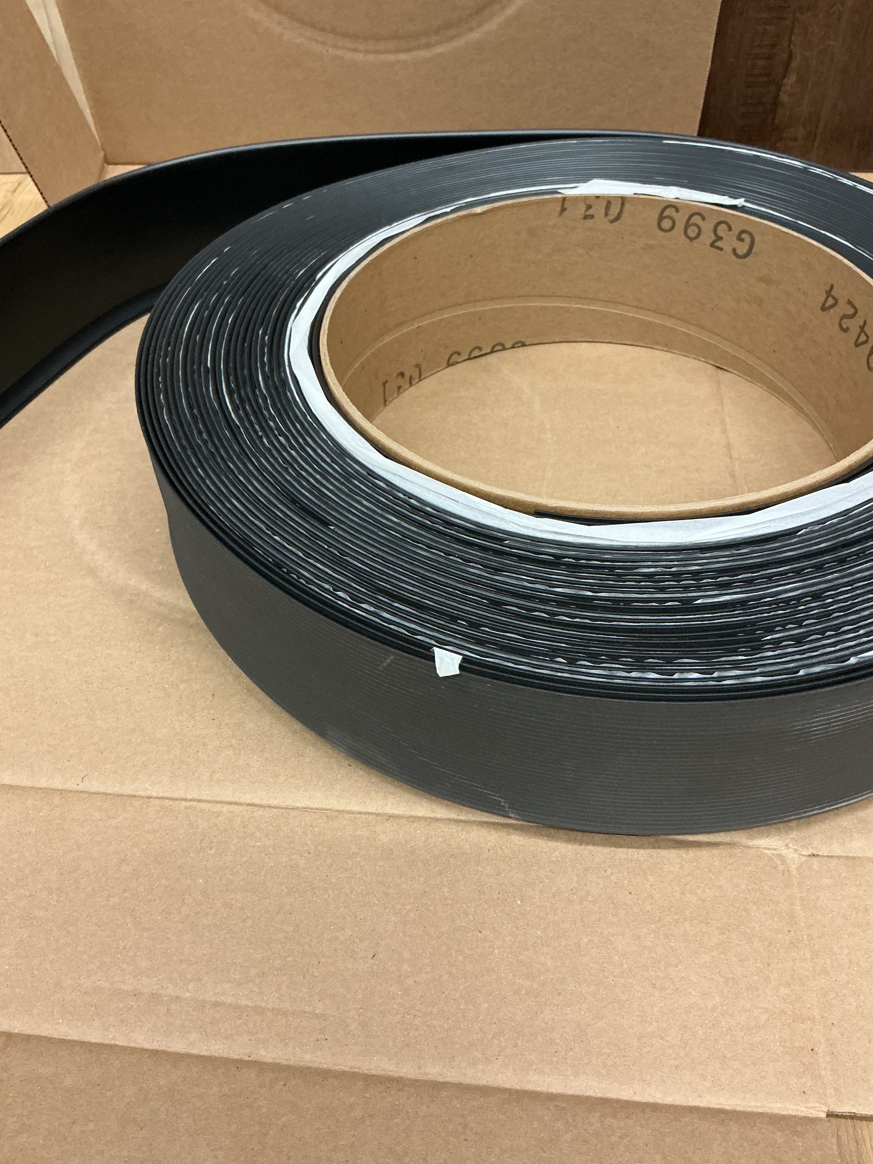 Johnsonite Traditional Vinyl 1/8" (Type TV) - 4" #40 Black - Wallbase 120'