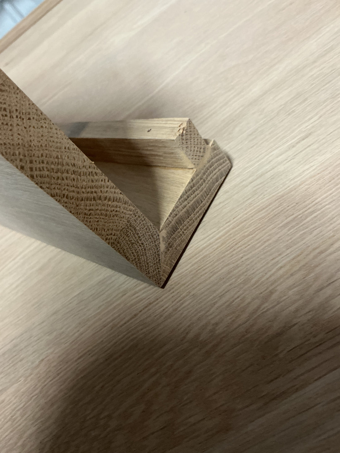 Flooring & Molding Tread & Squared Nosing