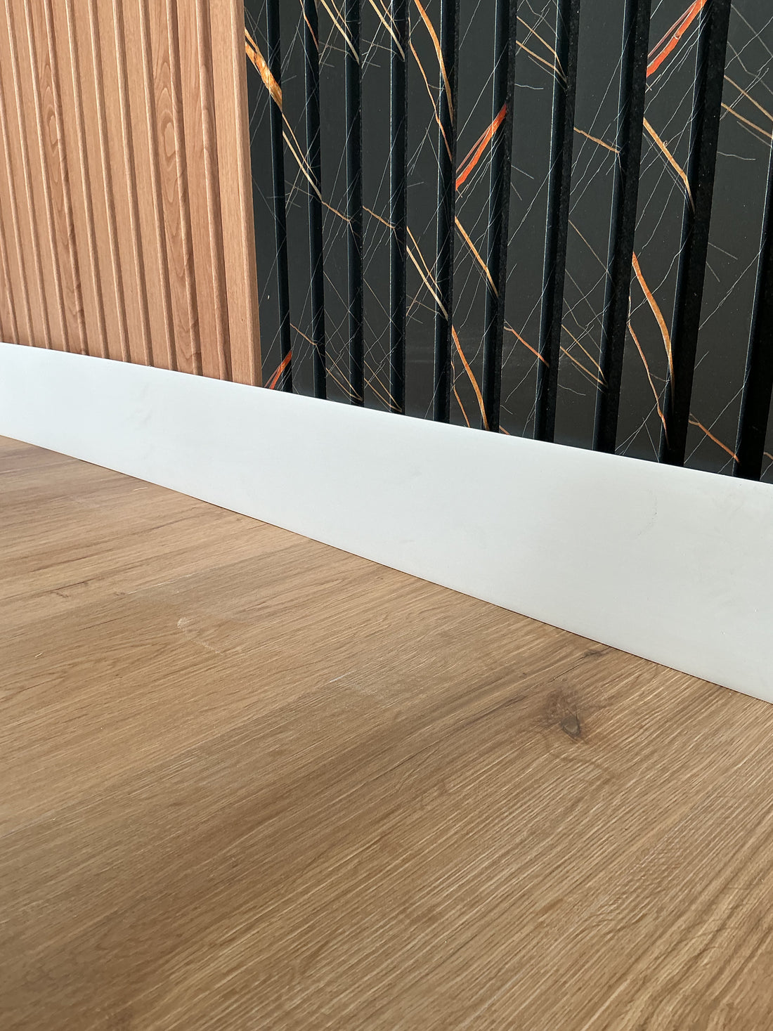 Roppe Contours Candid PV4060 170 White 4 1/4" X 8' by 3/8" (48 Ft. / Box)