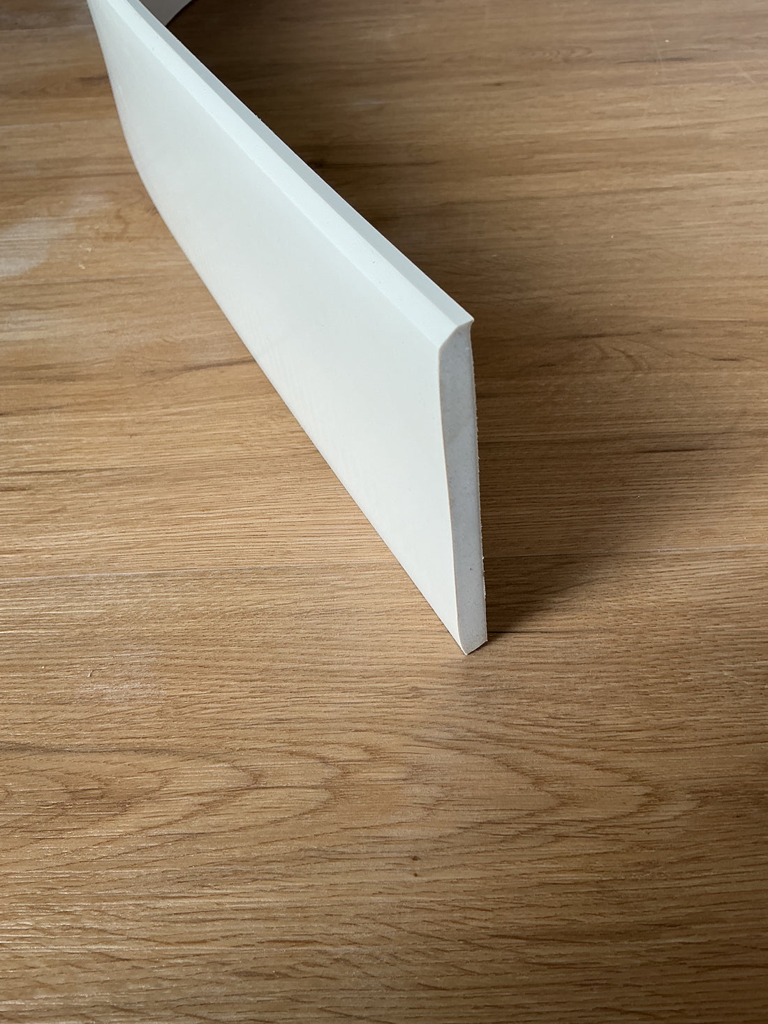 Tarkett / Johnsonite Millwork Mandalay 4-1/2" 08 Icicle 4.5" x 8' by 3/8" (40 LF/box)