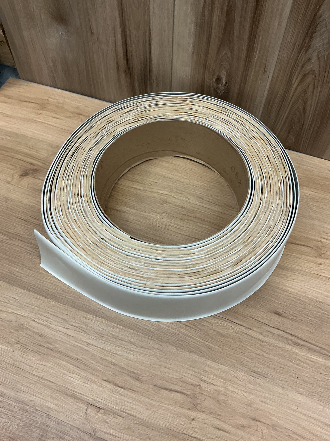 Johnsonite Traditional Vinyl #27 GRAY HAZE Wallbase 4 1/2" x 120' - 1/8"