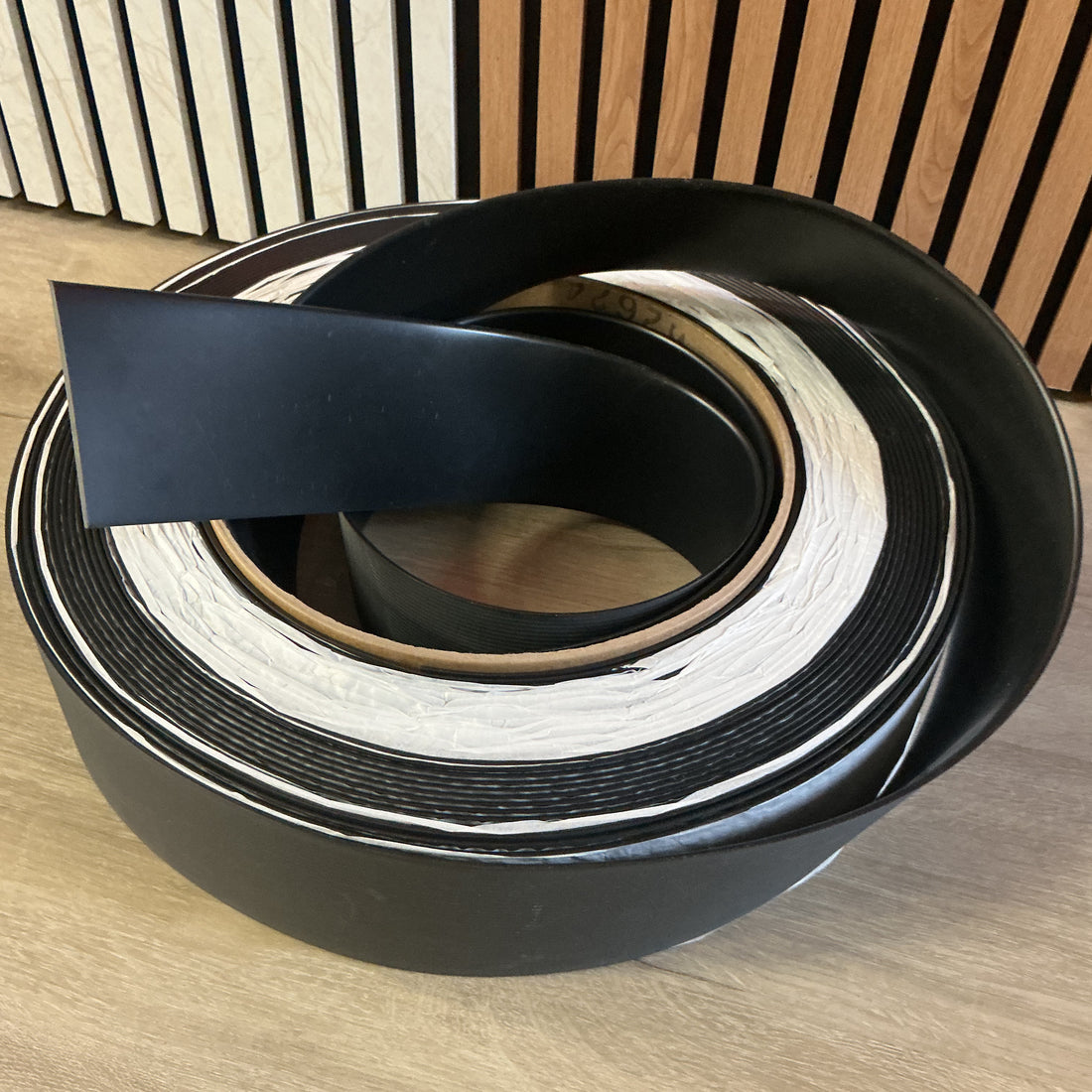 Johnsonite Traditional Vinyl 1/8" (Type TV) - 4" #40 Black - Wallbase 120'