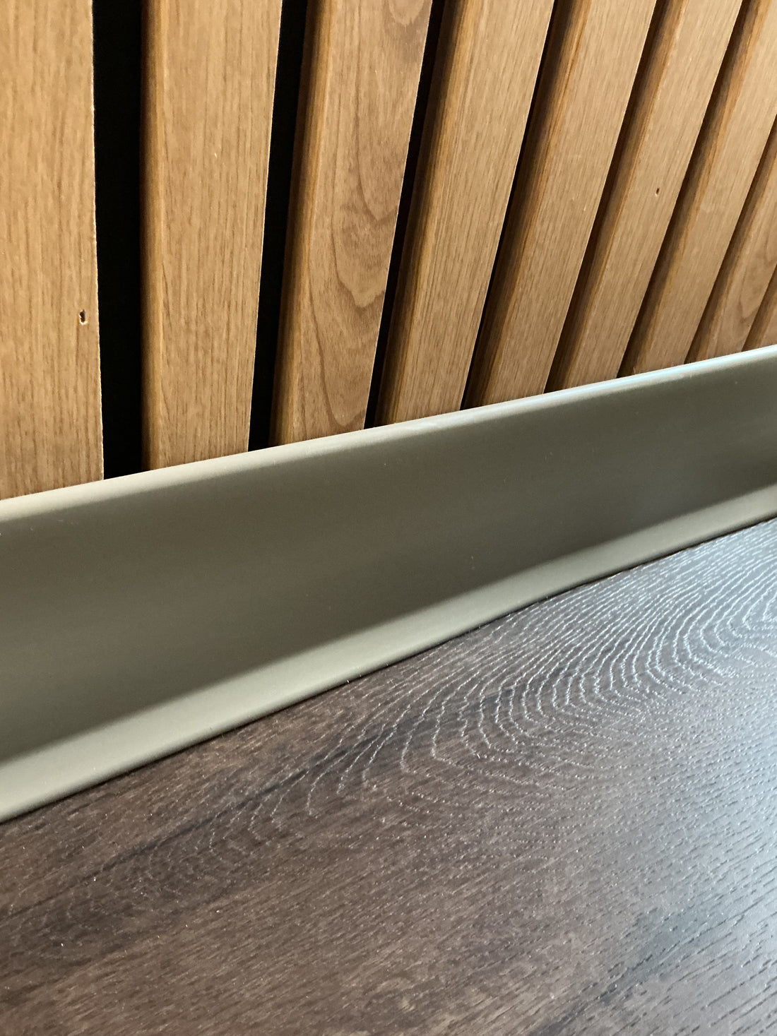 Johnsonite Traditional Vinyl #TA8 Welsh Castle Wallbase 4" x 120' - 1/8"