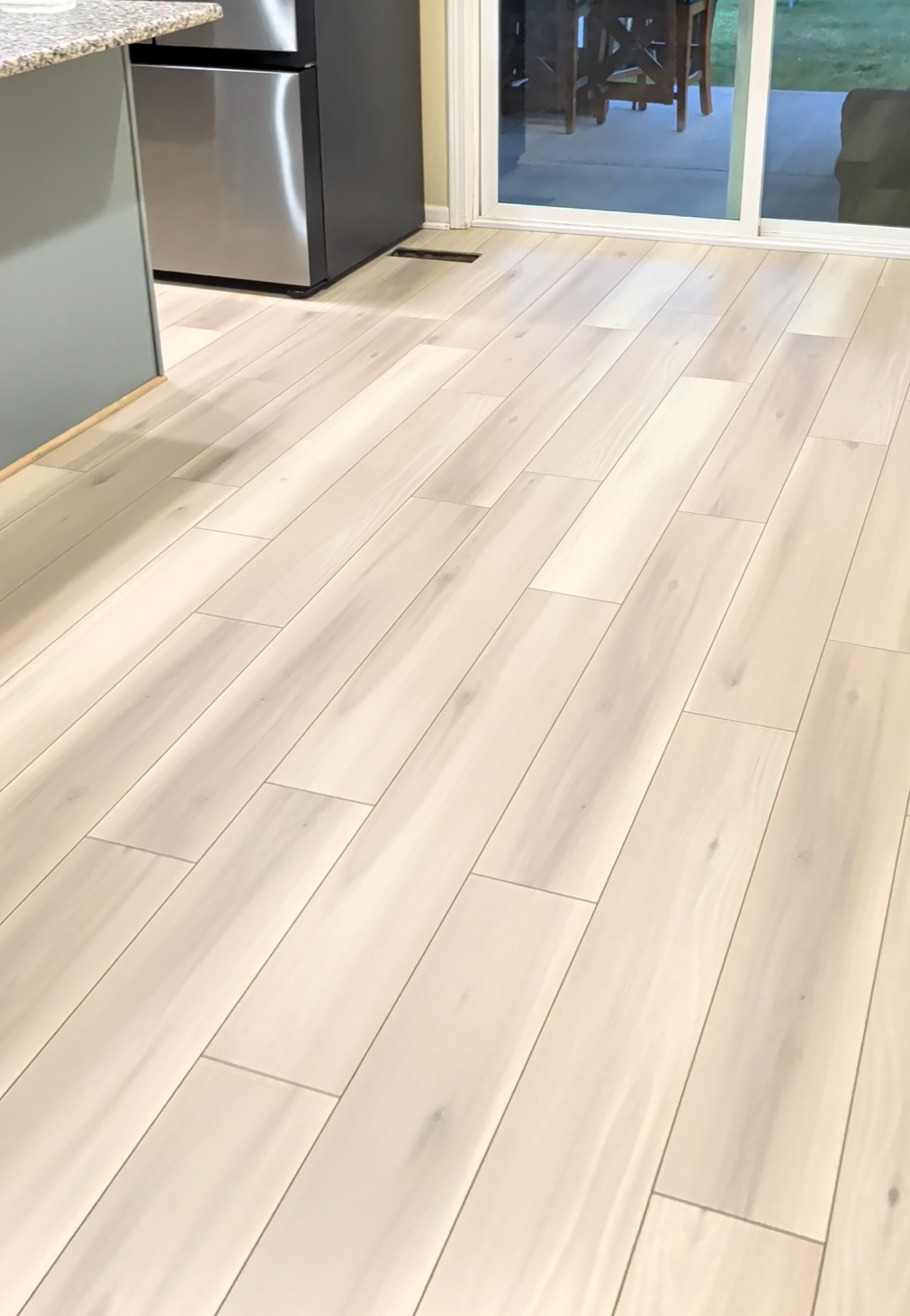 Shaw floors Distinction plus Dutch oak