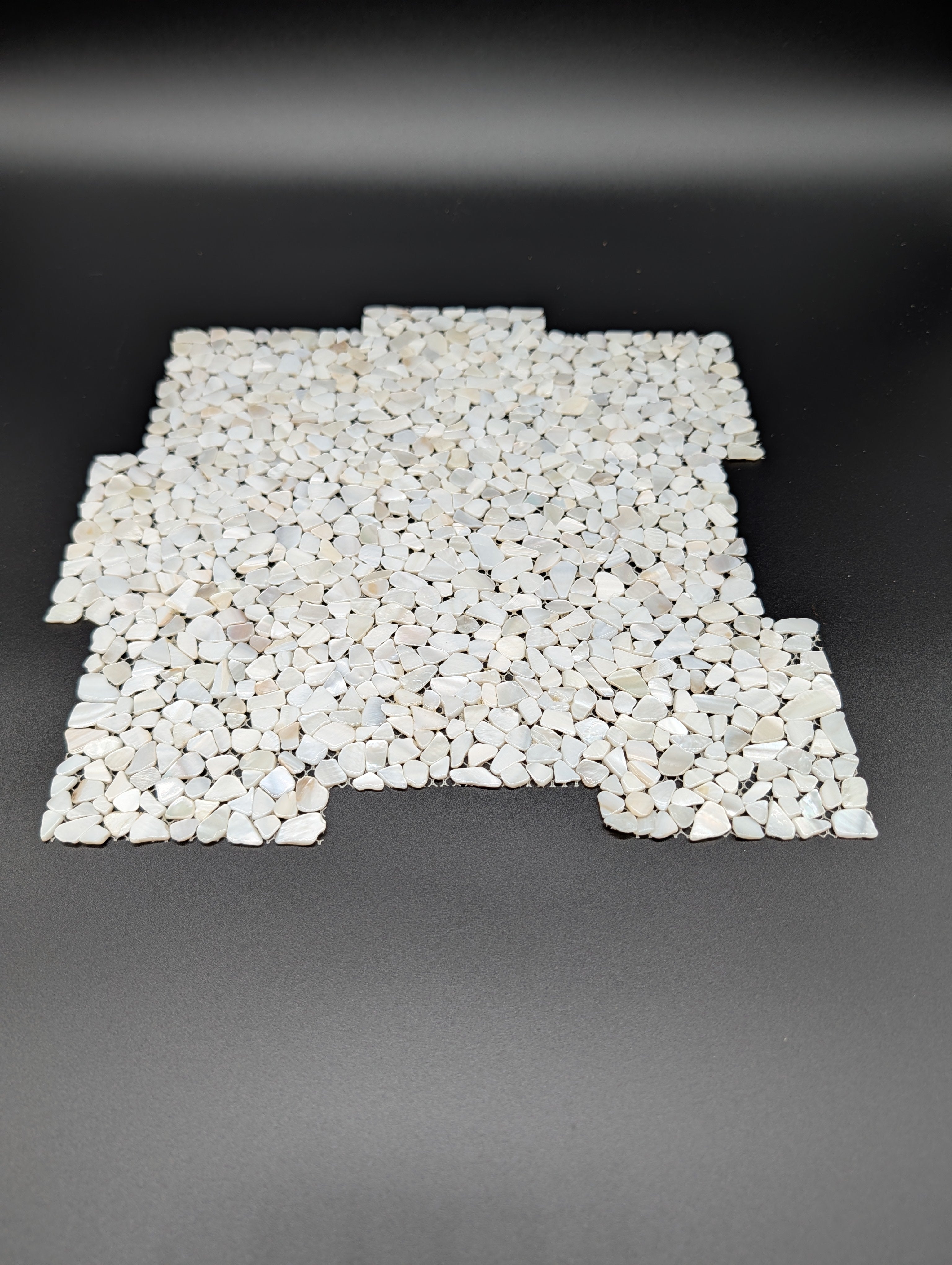 Pearl Slivers Pebble Mosaic