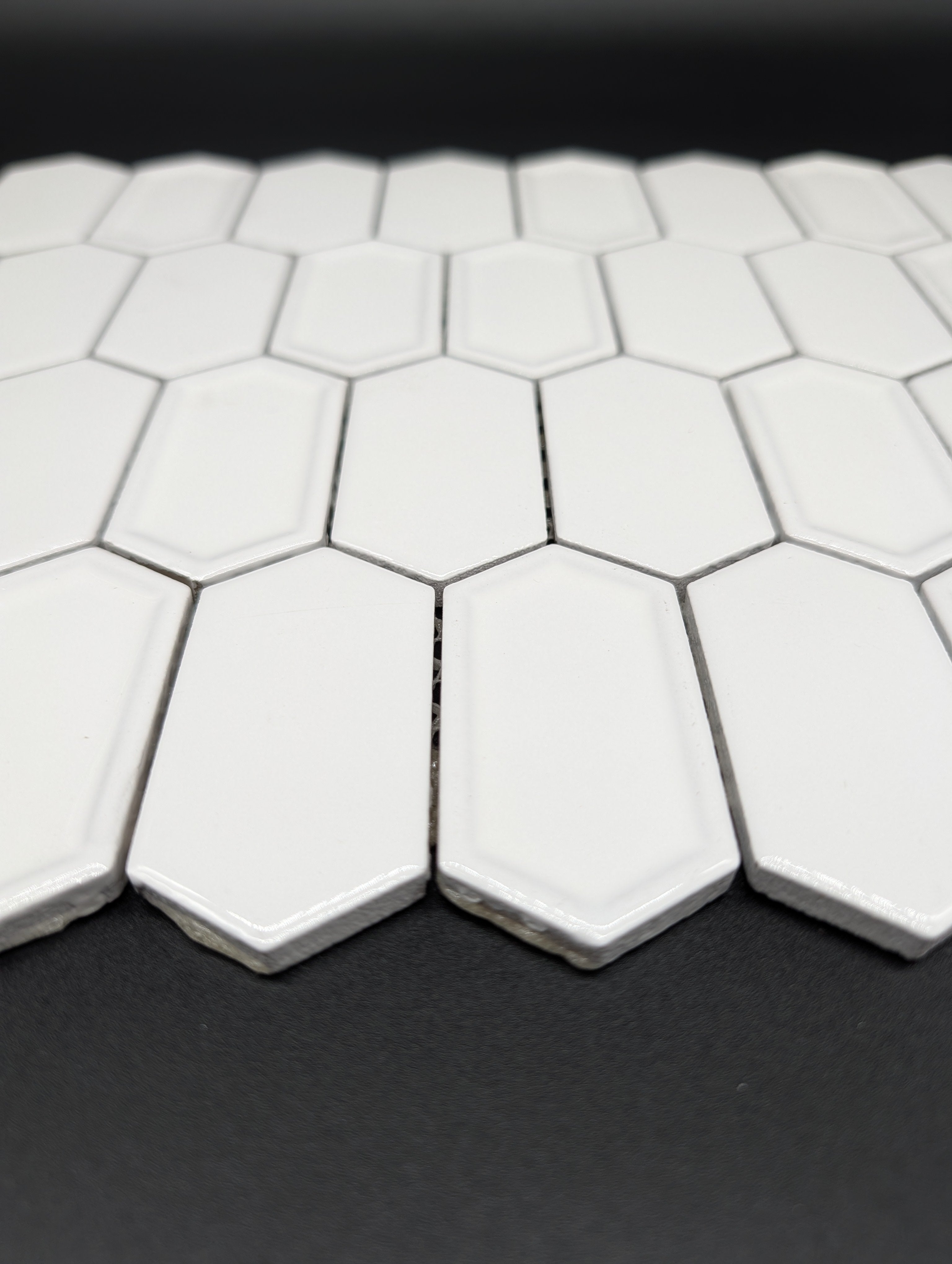 Foundations Framework Plaster Glossy Ceramic 11x13