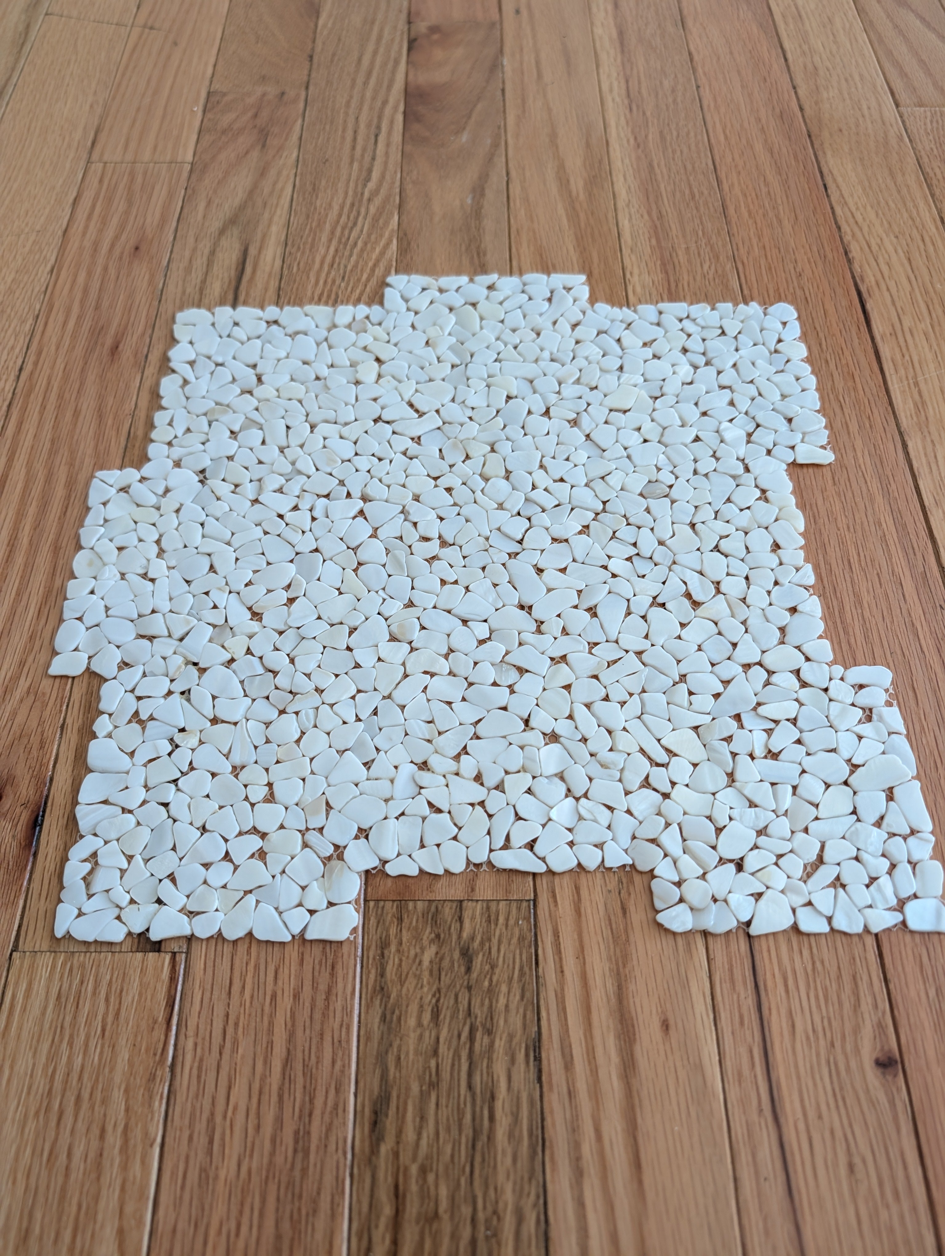 Pearl Slivers Pebble Mosaic