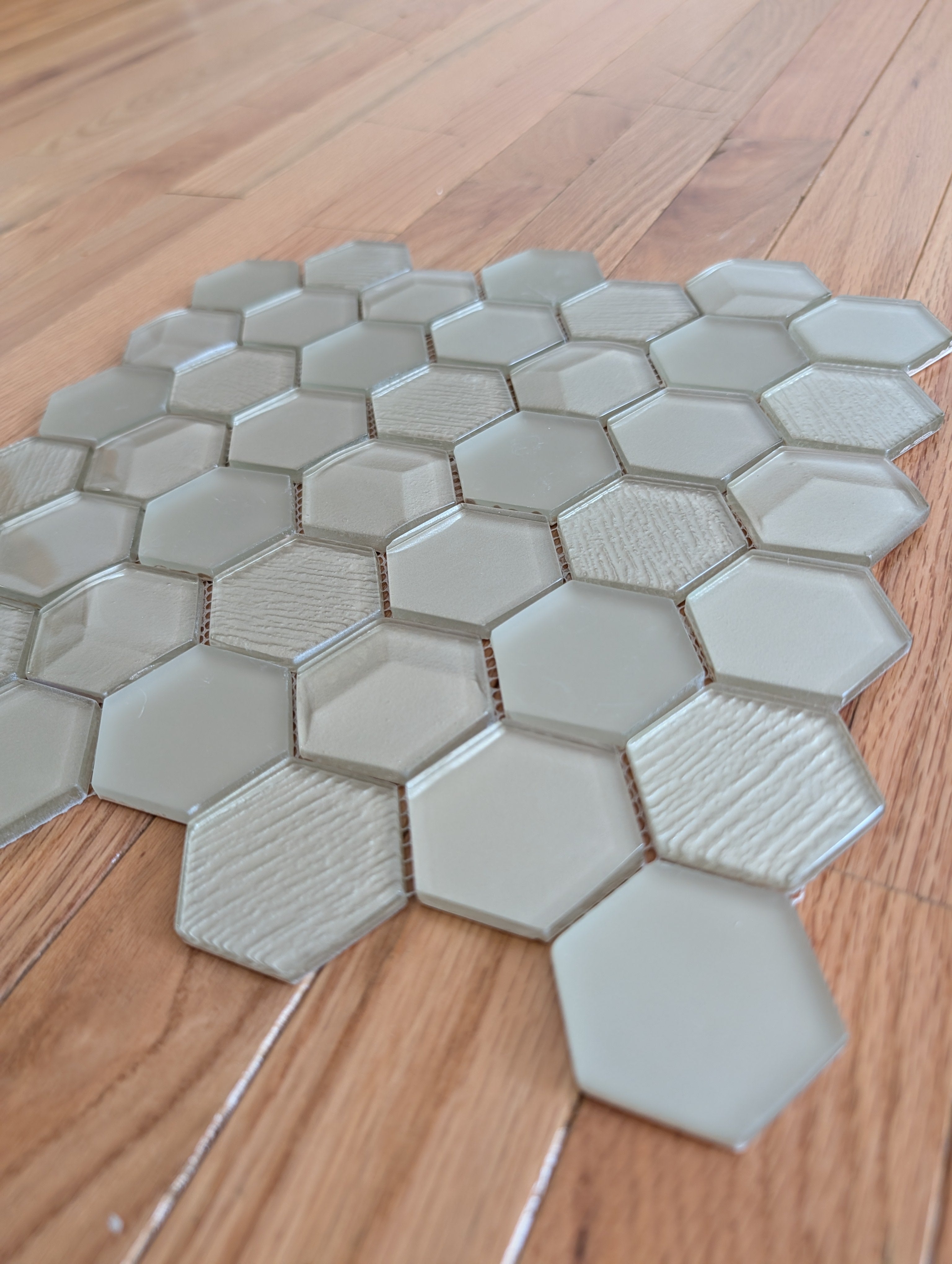 Monet Magic Champagne Hex