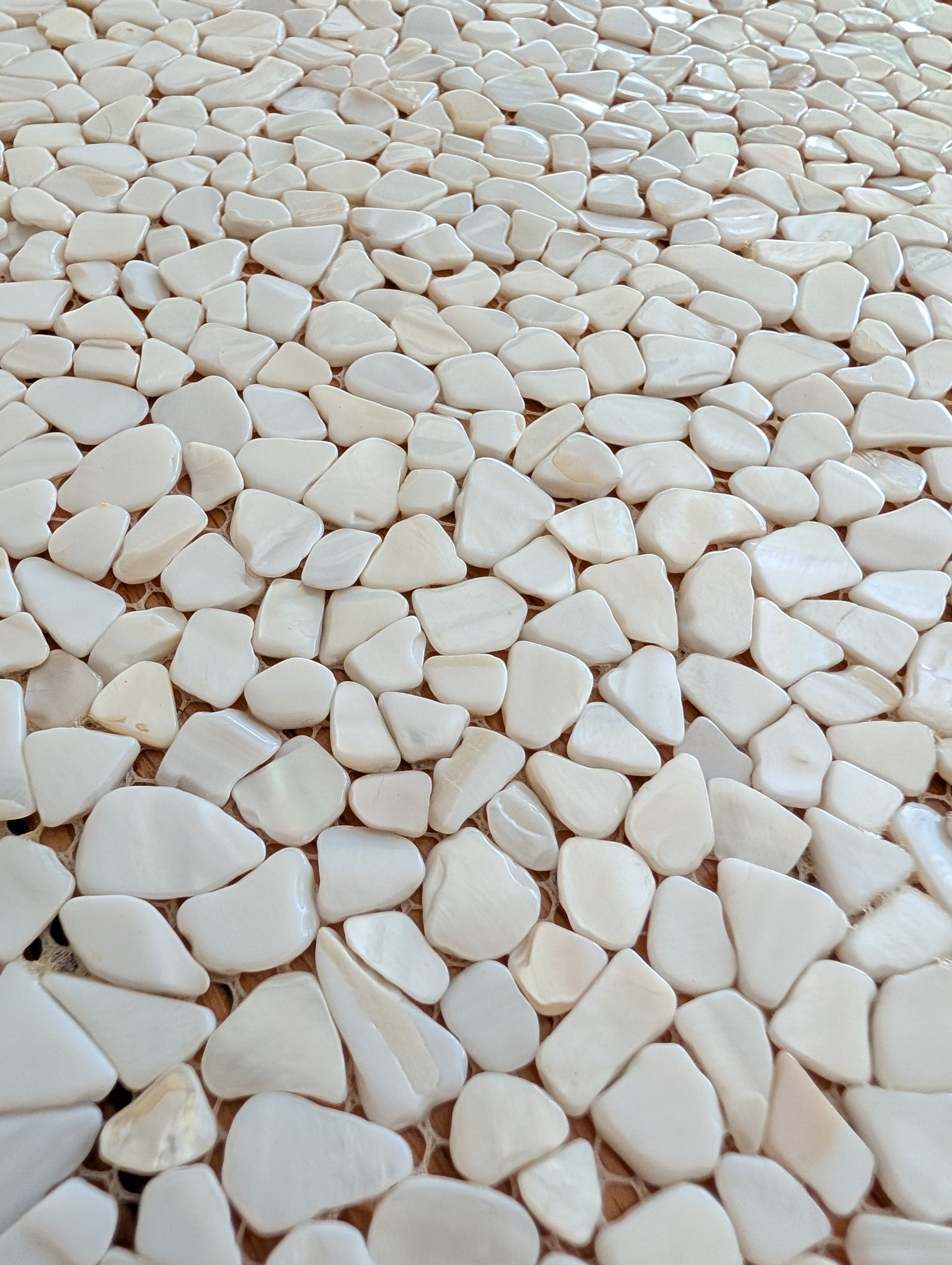 Pearl Slivers Pebble Mosaic