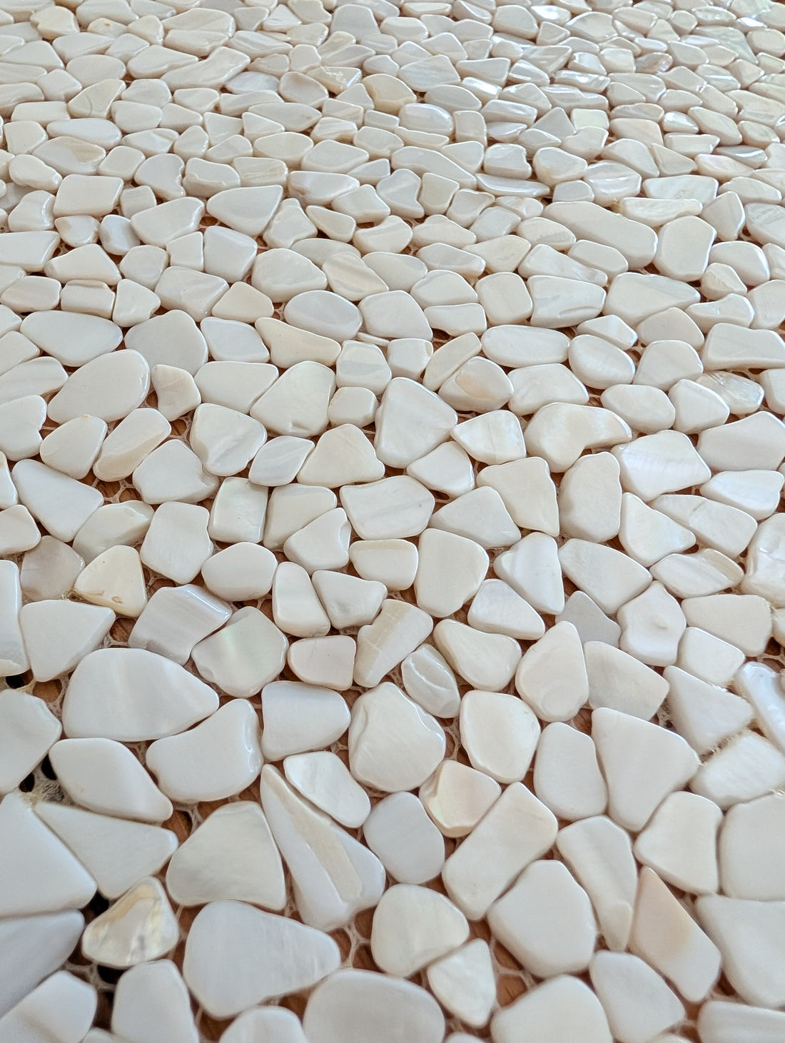 Pearl Slivers Pebble Mosaic