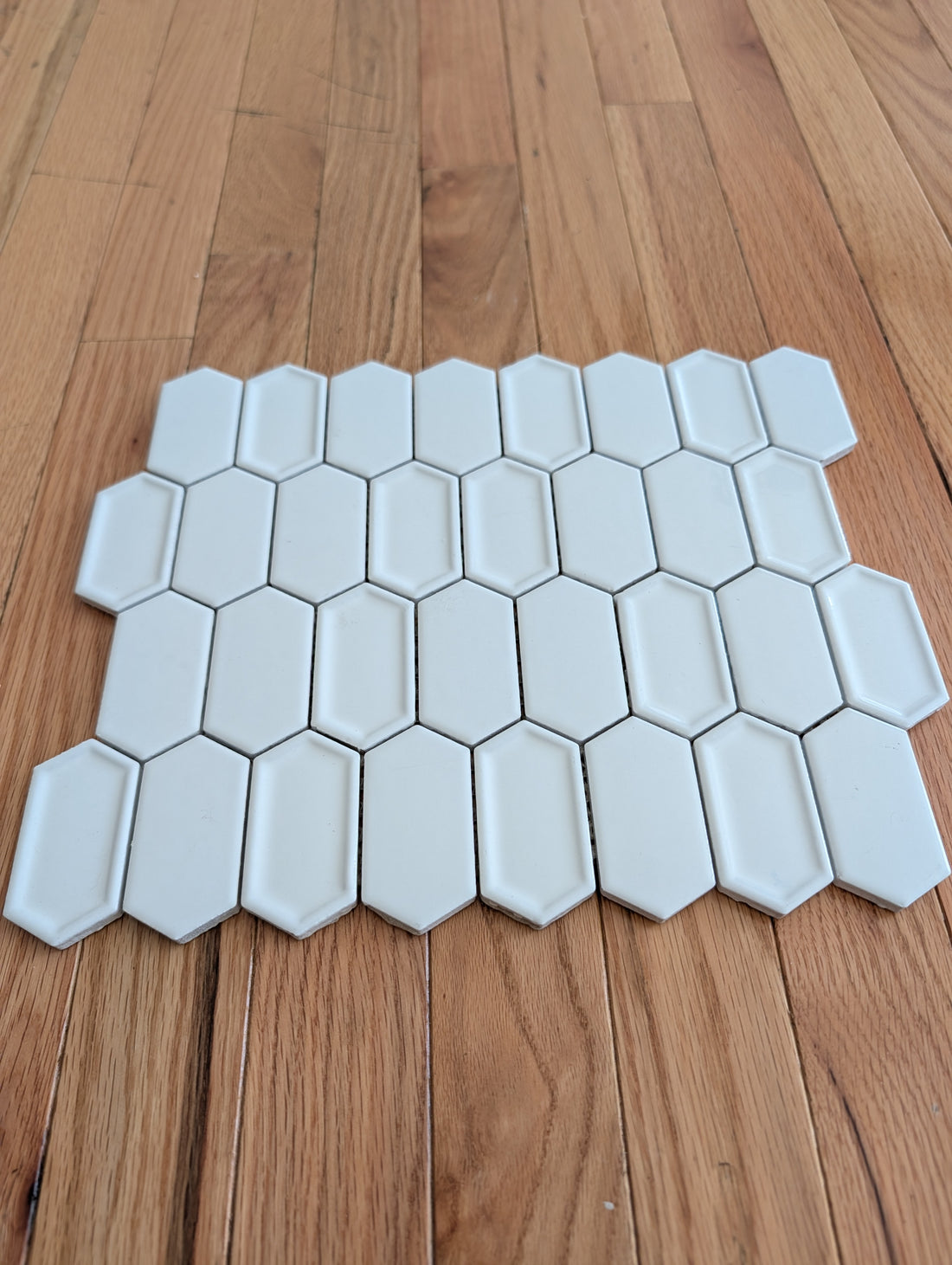 Foundations Framework Plaster Glossy Ceramic 11x13