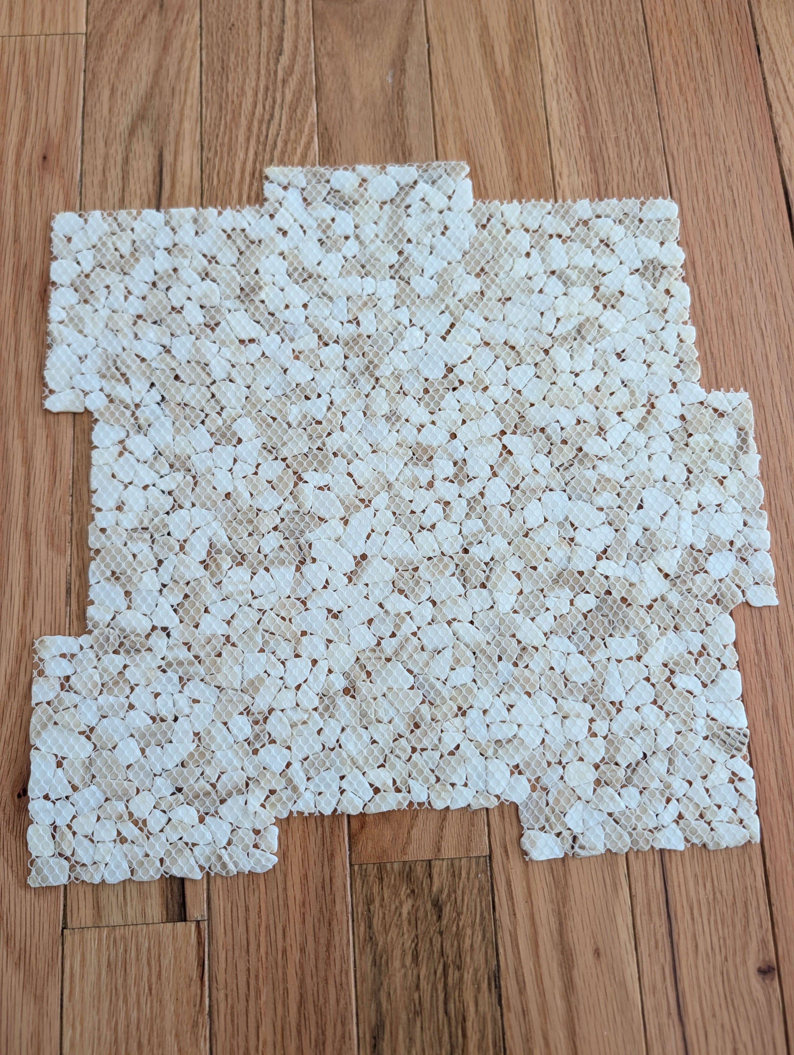 Pearl Slivers Pebble Mosaic