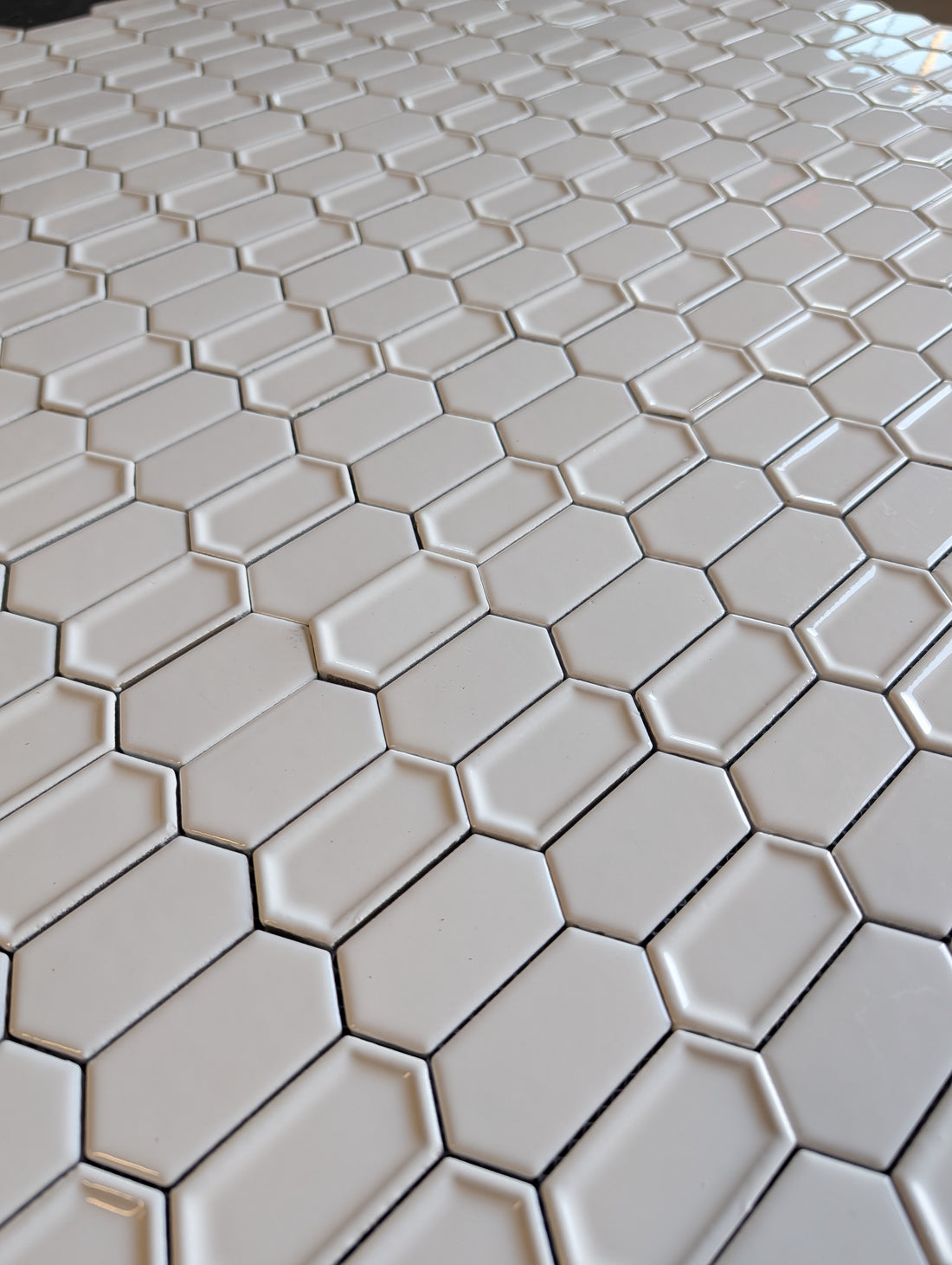 Foundations Framework Plaster Glossy Ceramic 11x13